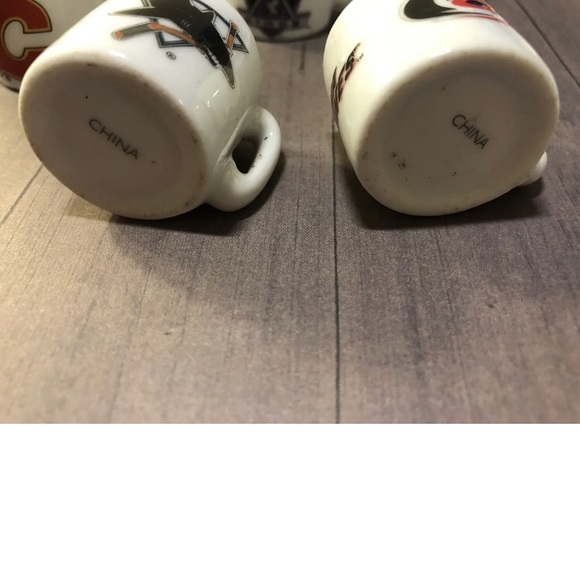 Vintage NHL Mini Hockey Team Lot Mugs Habs Kings Flames NYR Flyers Stars Sharks - Picture 2 of 11